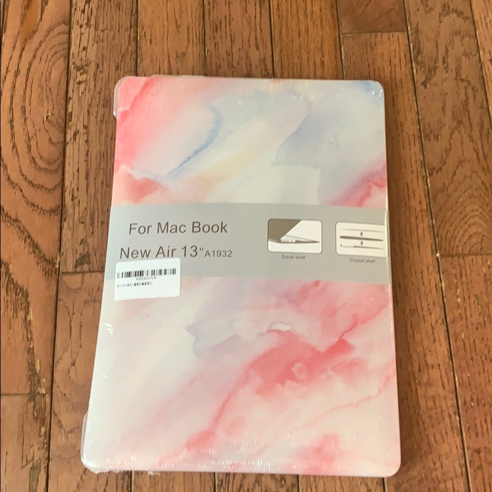 BRAND NEW MACBOOK NEW AIR 13” HARD SHELL CASE